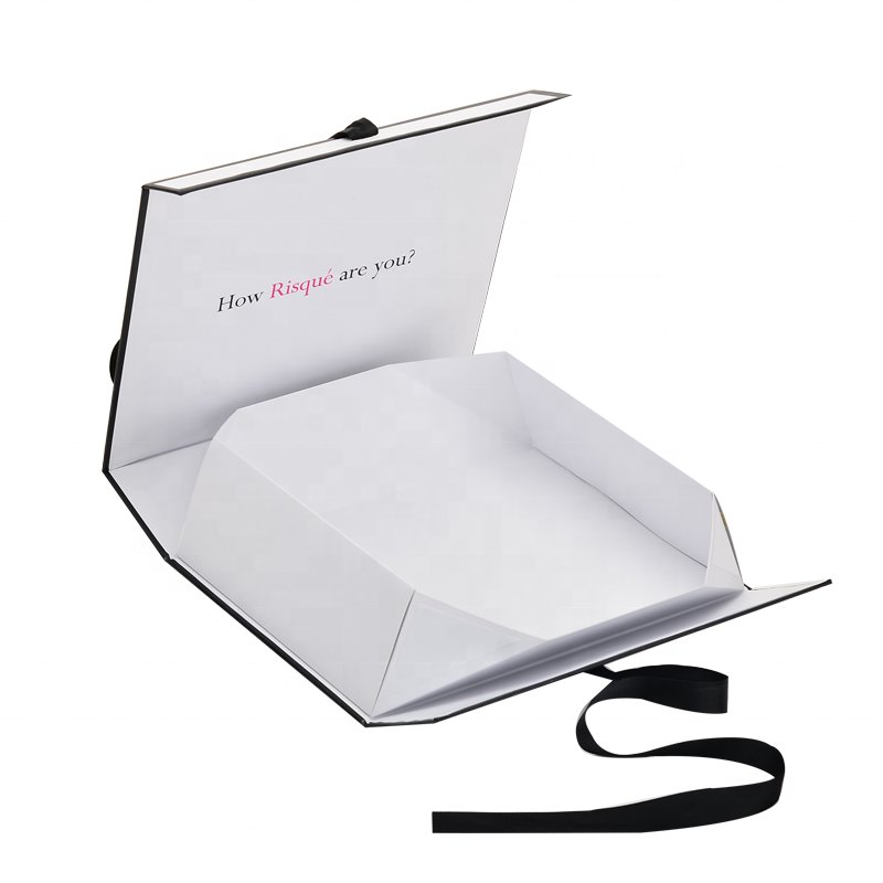 Collapsible Gift Box Cardboard Packaging Box Fashion Accessories Luxury Jewelry Box with Ribbon Handle