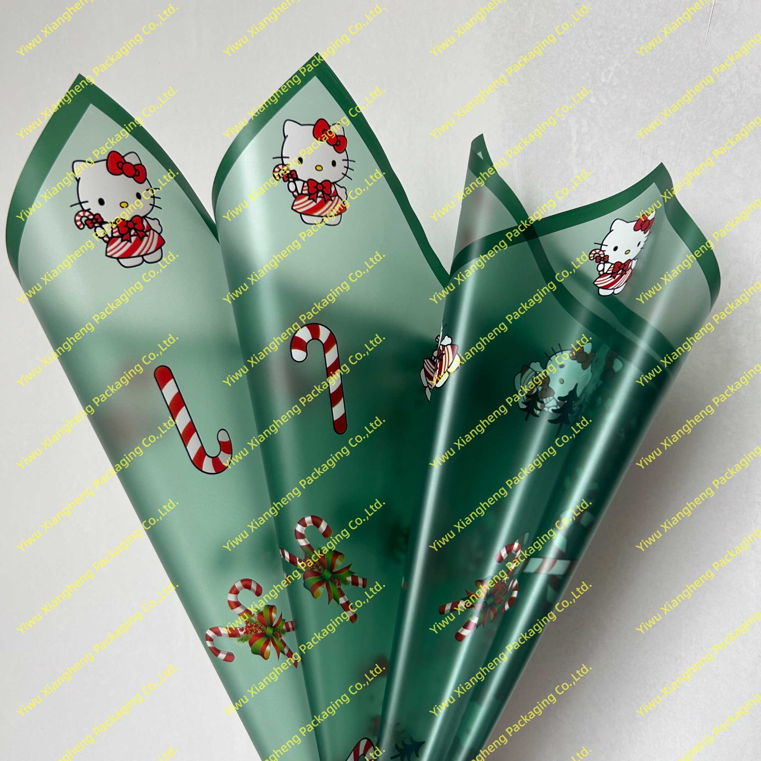 Christmas New Cartoon Kitten Pattern Cute Waterproof Edge Wrapping Paper Flower Shop Gift Plastic Paper