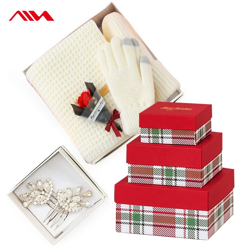 Custom Decorations Christmas Cake Candy Packaging Gift Box With Handle Christmas Paper Box