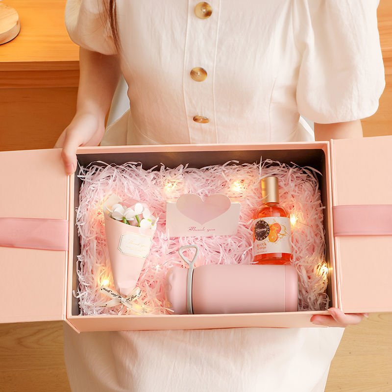 Custom Folding Corrugated Shipping Mailer Box Cardboard Pink Gift Box OEM Design Kraft Paper Clothing Packaging Box