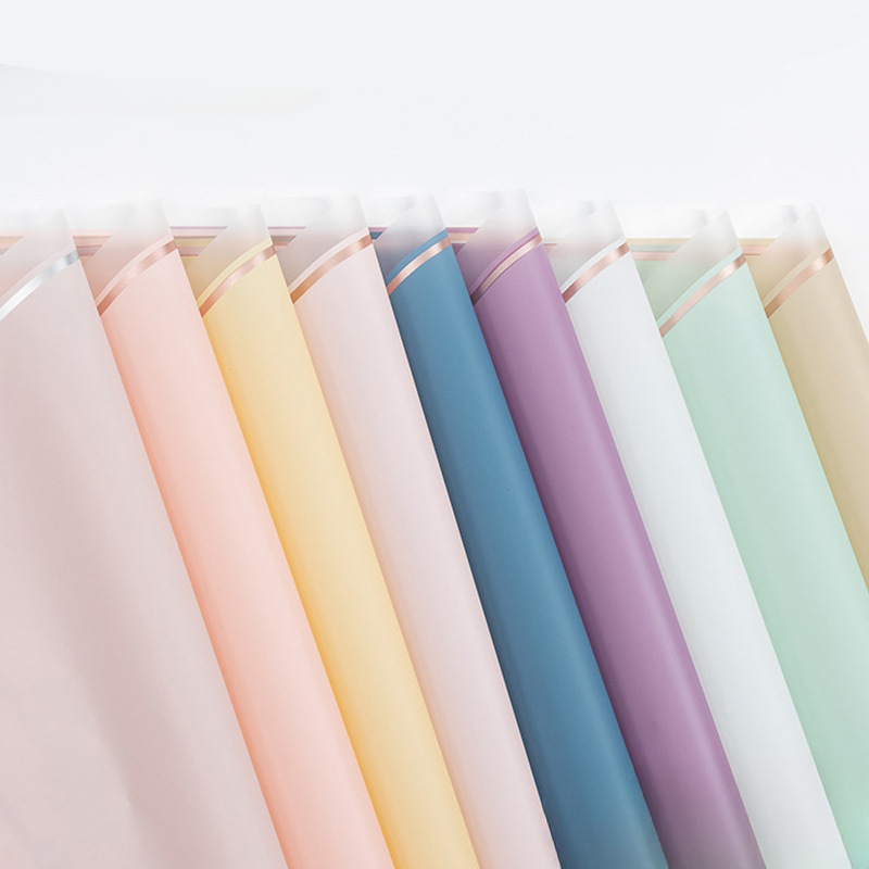 Waterproof floral material wrapping paper Gift moisture-proof special packaging Fashionable thickened packaging paper 57x57cm