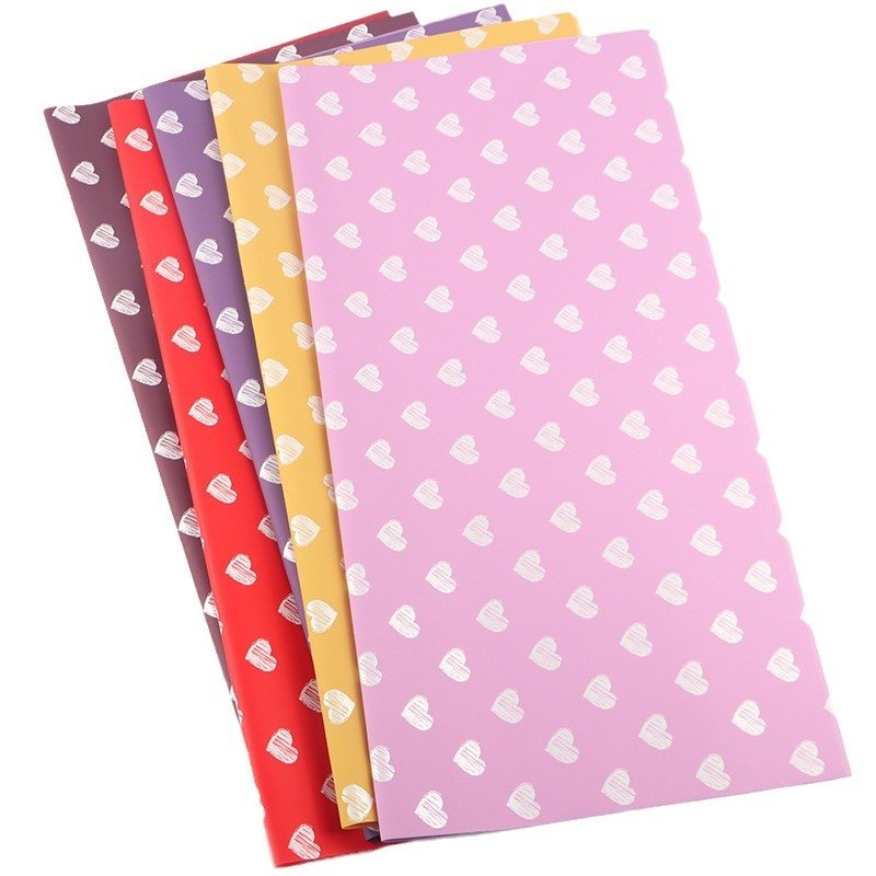 Fall in Color In Stock High Grade Thick Packaging Paper For Gift Waterproof Small Heart Printing Wrapping Paper