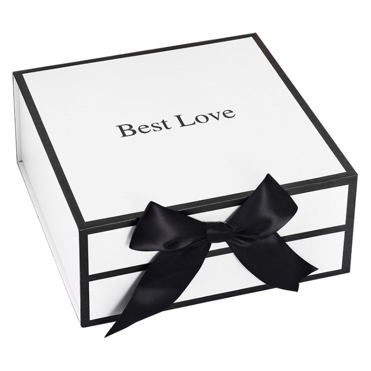 Custom Magnetic Decorative Gift Box with Lid / Large Cardboard White and Black
