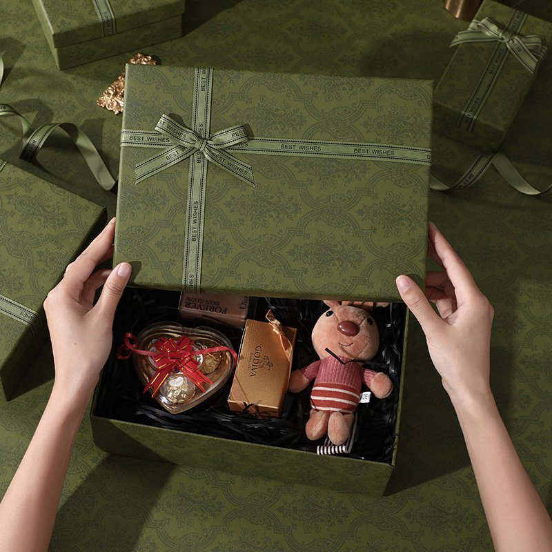 Ready to Ship Empty Kraft Paper Box with Lid Red Black Red Green Orange Multi-colors Gift Wrap Boxes Square &Rectangle for Gifts