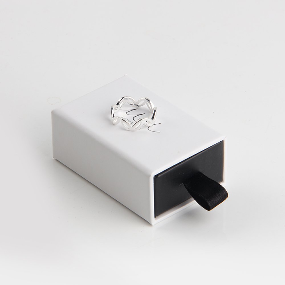 OEM Customization ecofriendly paper jewelry box custom logo white ring box / ring boxes jewellery packaging