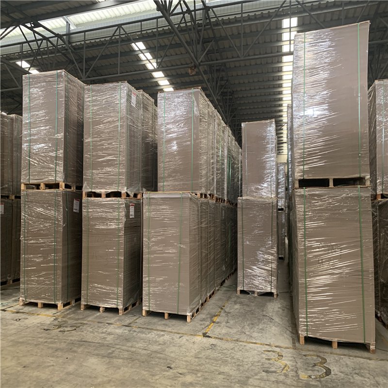 Premium Quality 500 Gsm 600 Gsm Grey Board Thin paper Board Custom Size Recycled Materials