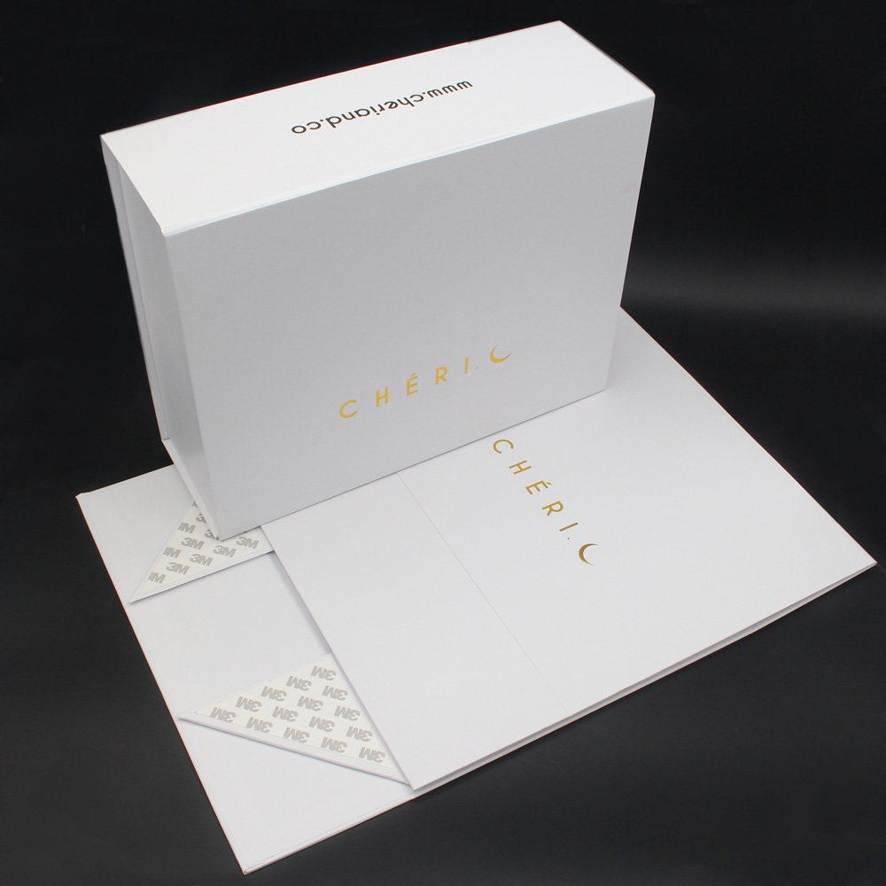 Luxury white gift box personalised printing hot stamp gold foil fold flat custom magnetic lid folding box with ribbon