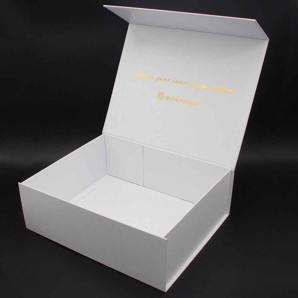 Luxury white gift box personalised printing hot stamp gold foil fold flat custom magnetic lid folding box with ribbon