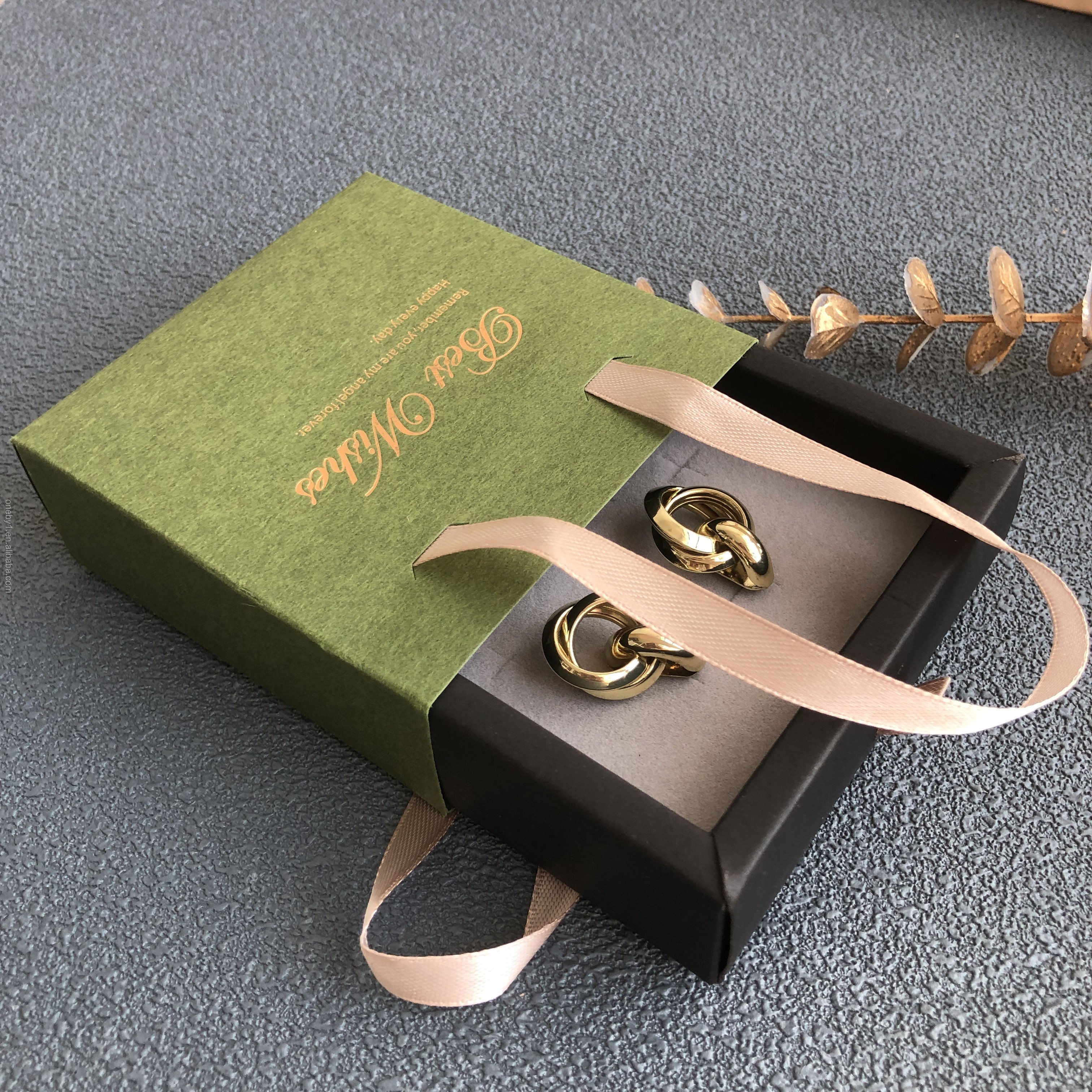 Premium Brand Low Price Black Small Present Craft Gift Ring Necklace Bracelet Paper Jewelry Box For Packaging Paper Box