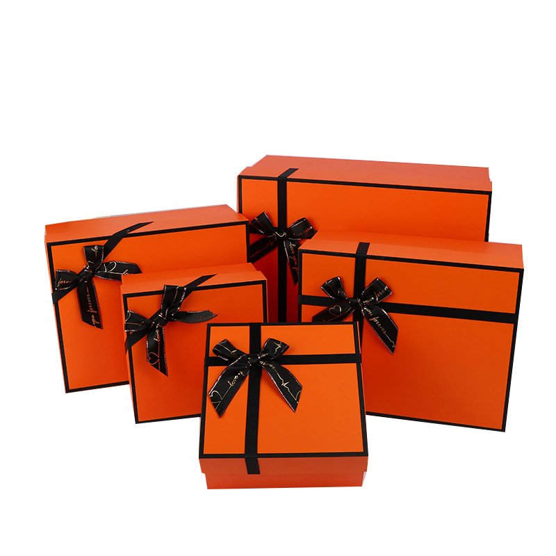 Bestselling paper magnetic folding gift packaging clothing box square paper box with lid