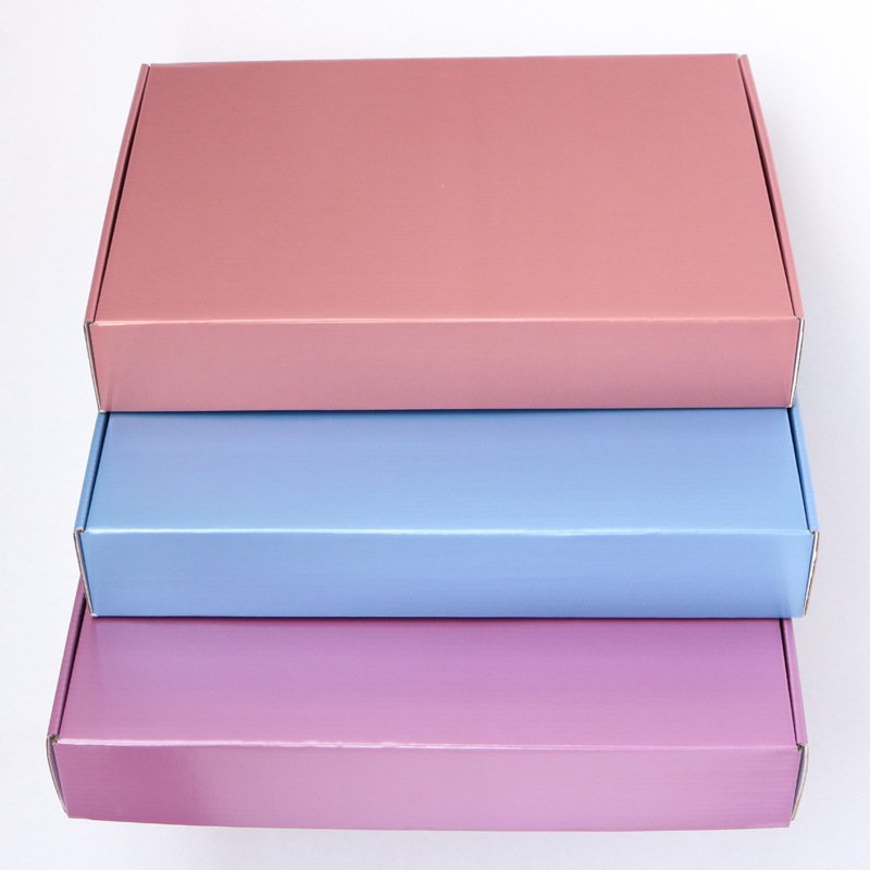 Wholesale colorful spot shipping box clothing packaging mailer box