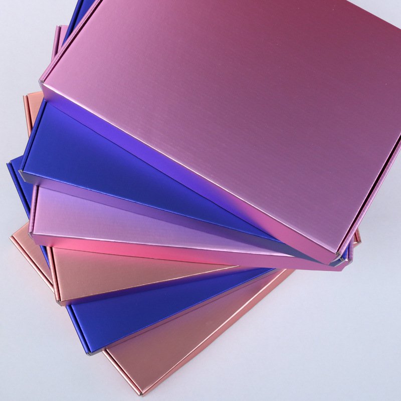 Wholesale colorful spot shipping box clothing packaging mailer box