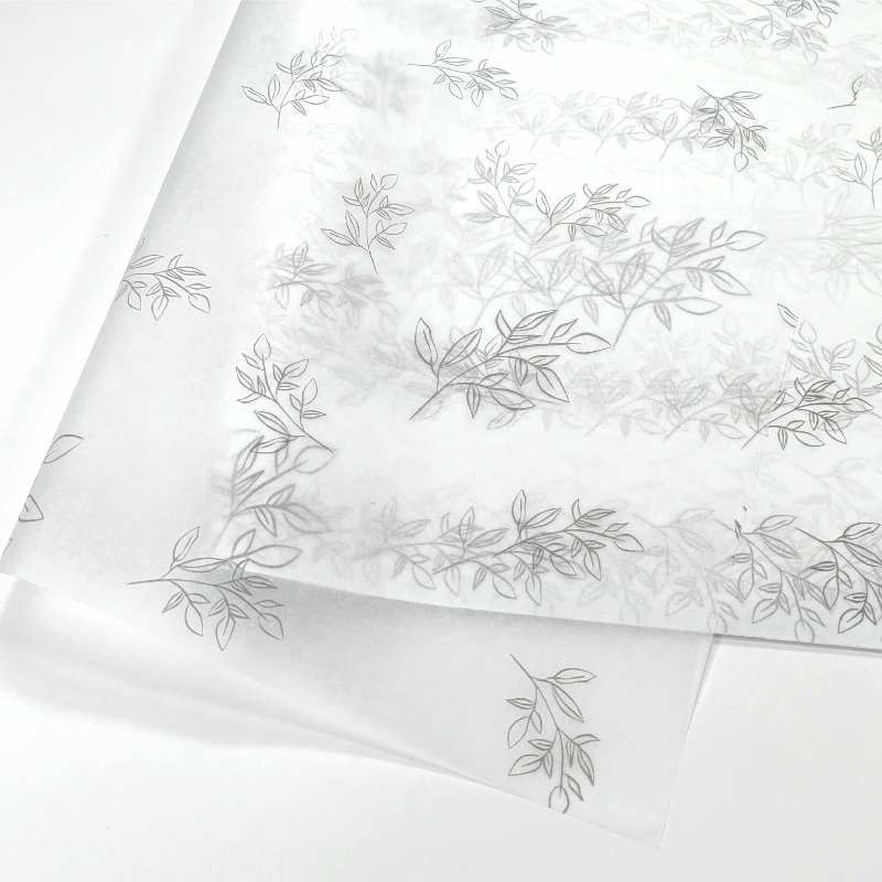 Fresh And Elegant Design Light Grey Eucalyptus Leaf T-shirt Gift Packaging Tissue Paper