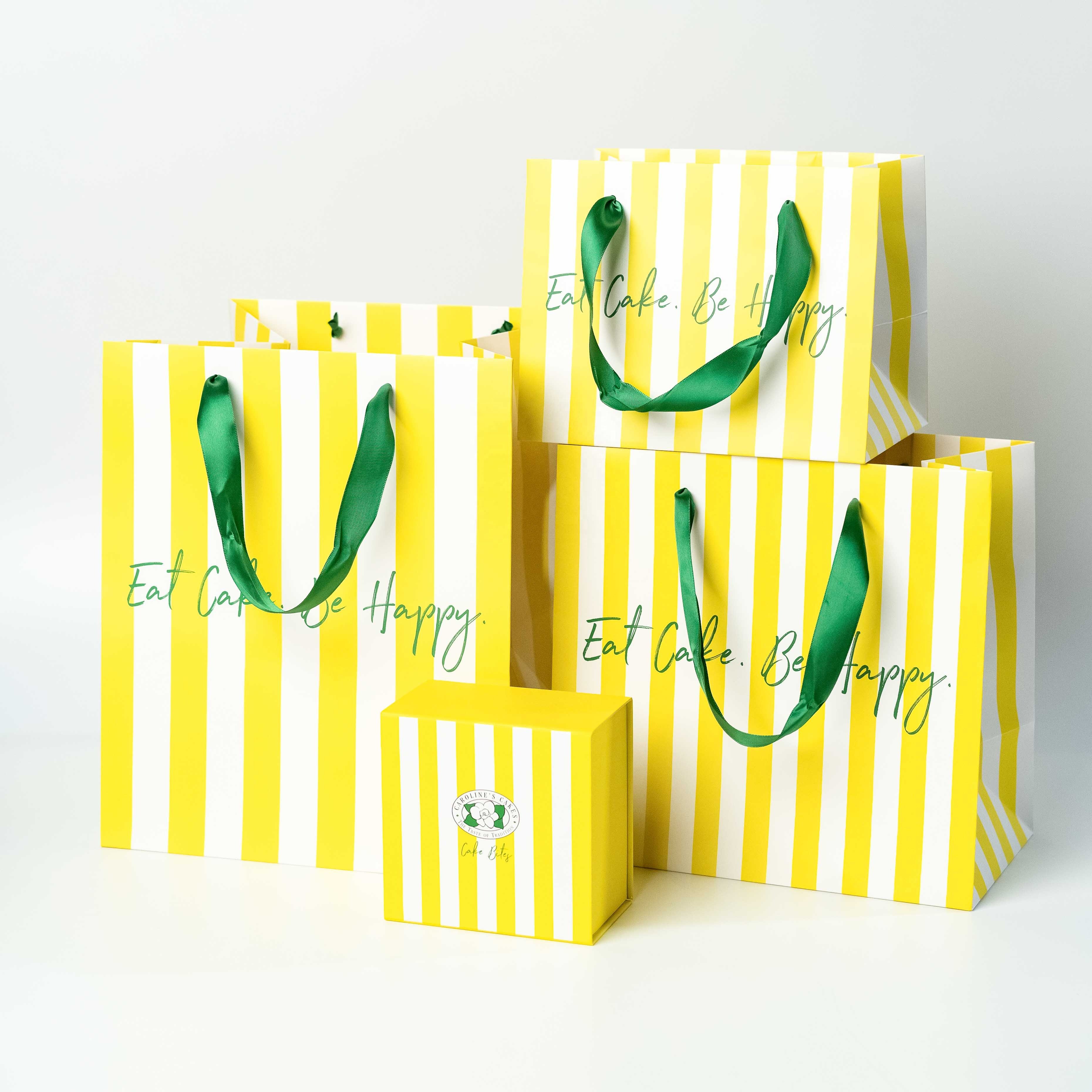 Wholesale Favor Empty Luxury Custom Paper Gift Packaging Sweet Candy Chocolate Box