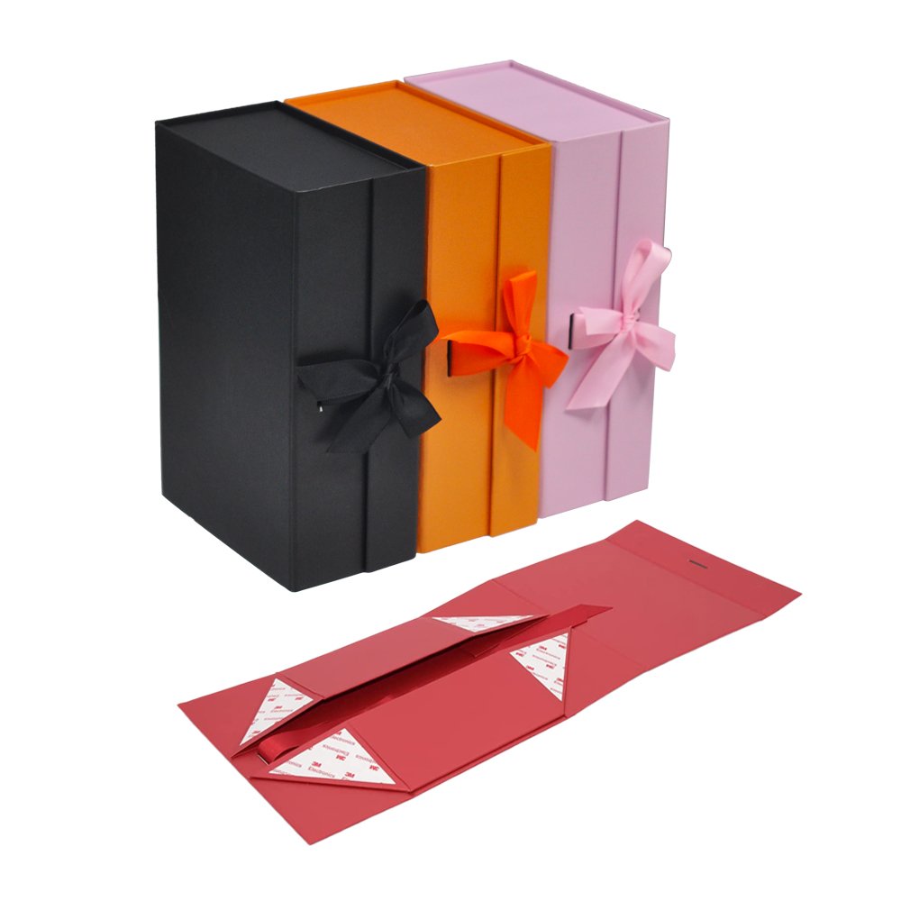 Wedding Sketch Group Ivory Gift Box with Changeable Ribbon and Magnetic Closure for Luxury Packaging Fold Sturdy Storage Box