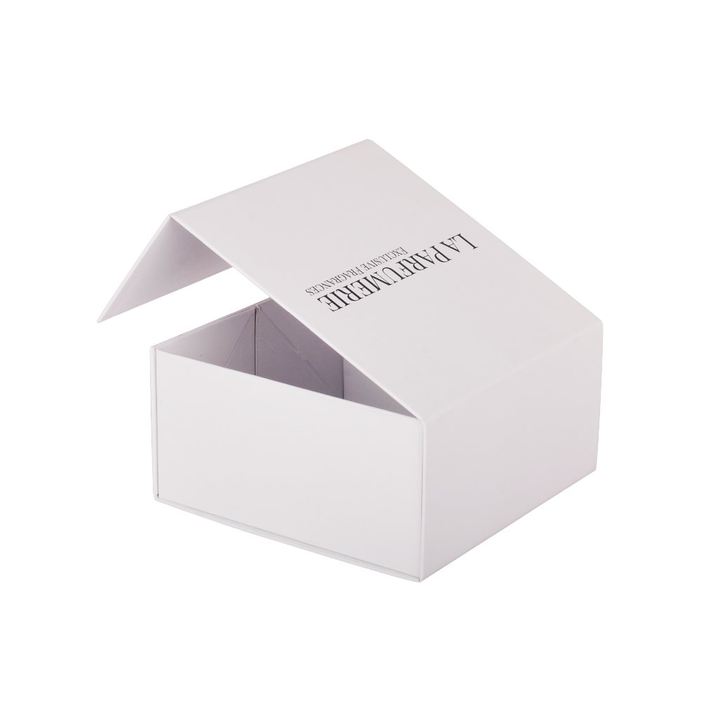 Wedding Sketch Group Ivory Gift Box with Changeable Ribbon and Magnetic Closure for Luxury Packaging Fold Sturdy Storage Box