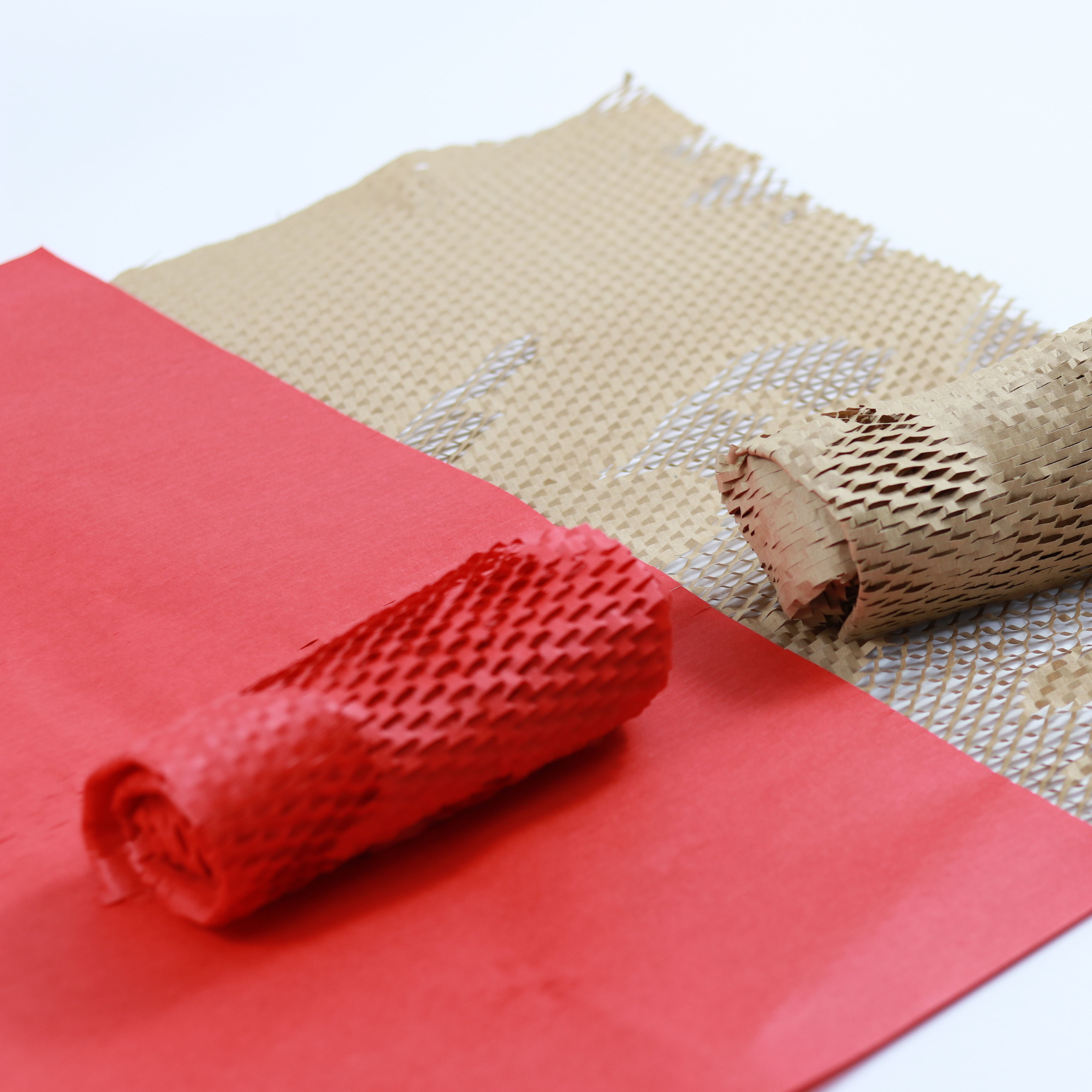 Hot Selling Gift Honeycomb Wrapping Paper Recyclable Cushioning Packaging Material