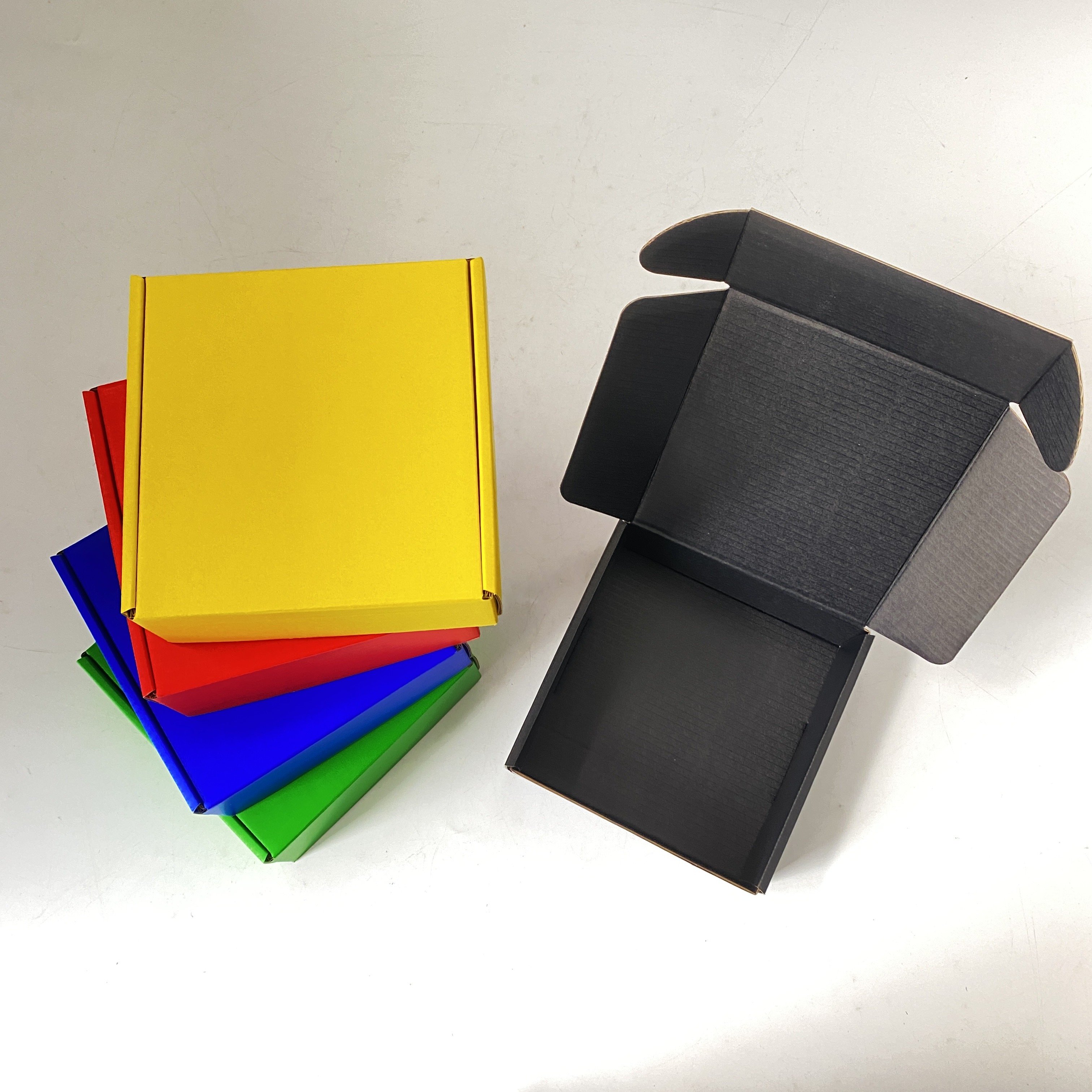 Factory Custom Printing Recycled Hot Pink Mail Printing Boxes Card Boxes Packaging Own Label Shipping Boxes