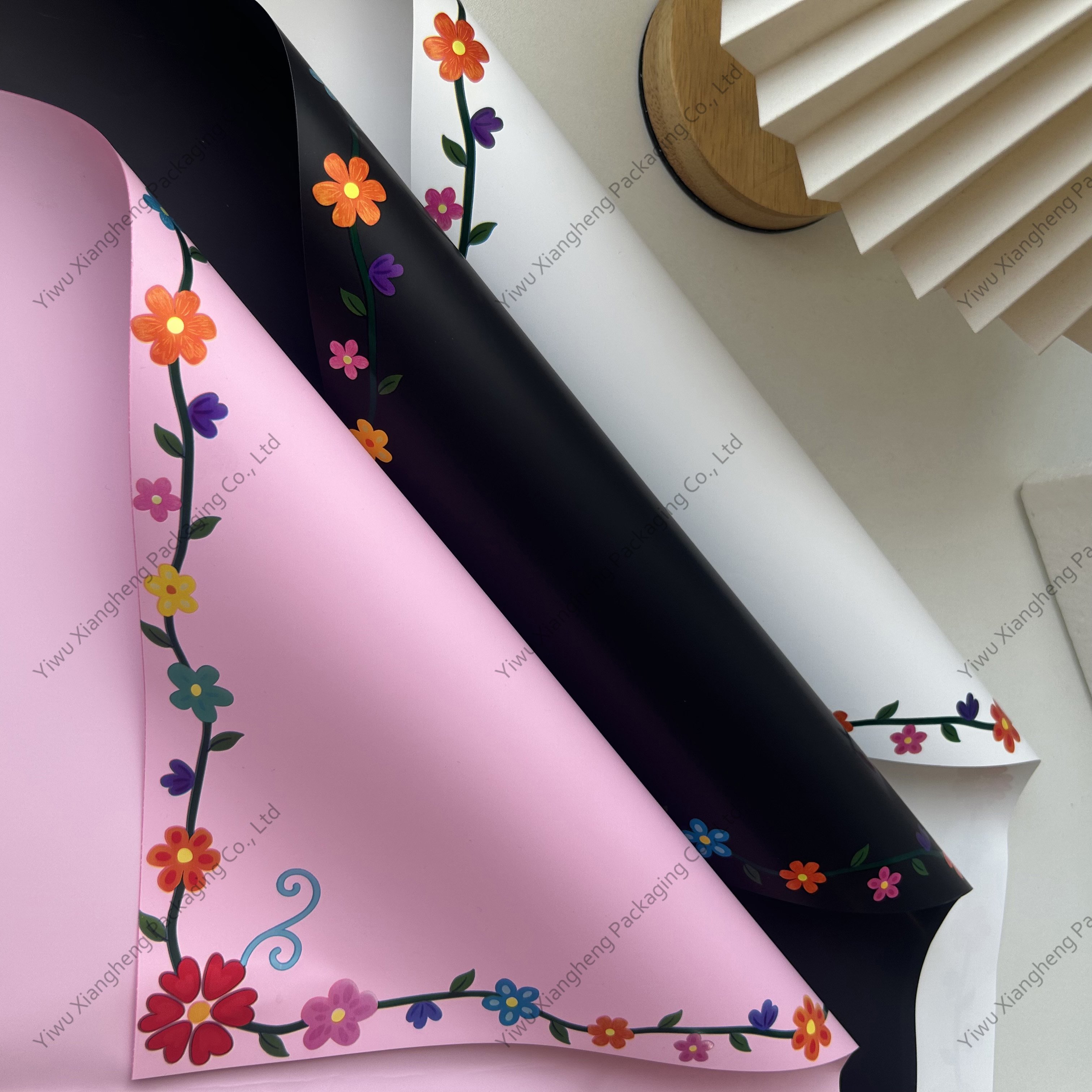 Shop Floral Material Wrapping Paper Fashion Simple Wrapping Creative Four-leaf Grass High-end Flower PE Waterproof OPP Virgin