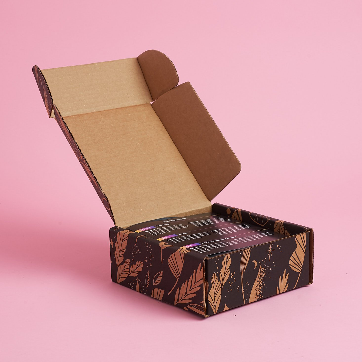 Custom Logo Shipping Corrugated Paper Mailer Box for Pets Accessories Fancy Cardboard Packaging Boxes for Pets Products
