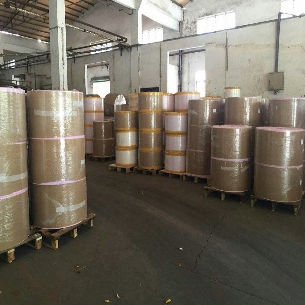 High Quality Different Color NCR Carbonless 50gsm paper Roll in Jumbo Roll