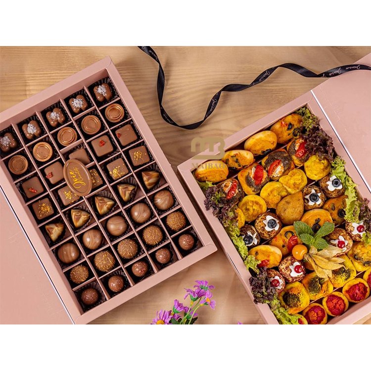 Custom Paper Folding Gift Box For Chocolate Luxury Chocolate Box With Magnetic Closure Strawberry Desserts Packaging Paper Box