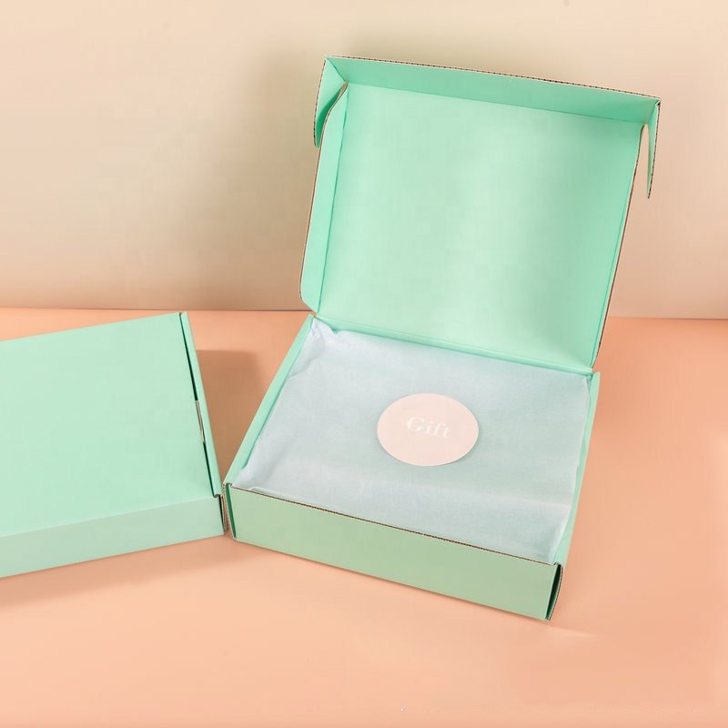 Wholesale Custom Biodegradable Cardboard Mailer Box Gold Foil & Matt Lamination Printed For Clothing Shipping And Air Freight