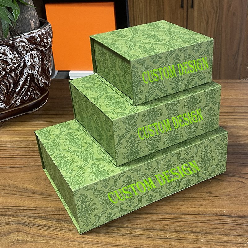 Custom Printing Luxury Rigid Folding Black Paper Packaging Magnet Closure Lid Cardboard Foldable Magnetic Gift Box With Logo