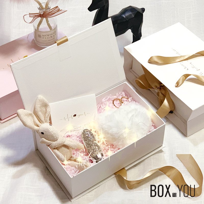 Luxury Flat Pack Folding Cardboard Paper Pink Box Ribbon Closures Book Shaped Foldable Packaging Gift Boxes With Magnetic Lid