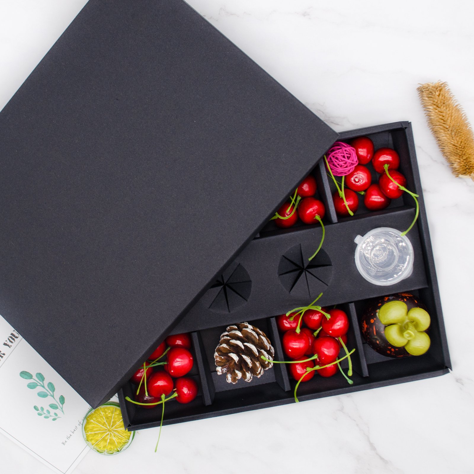 Customized Wholesale Black Party Chocolate Favorite Box Grazing Box Catering Packaging Platter Box With Clapboard