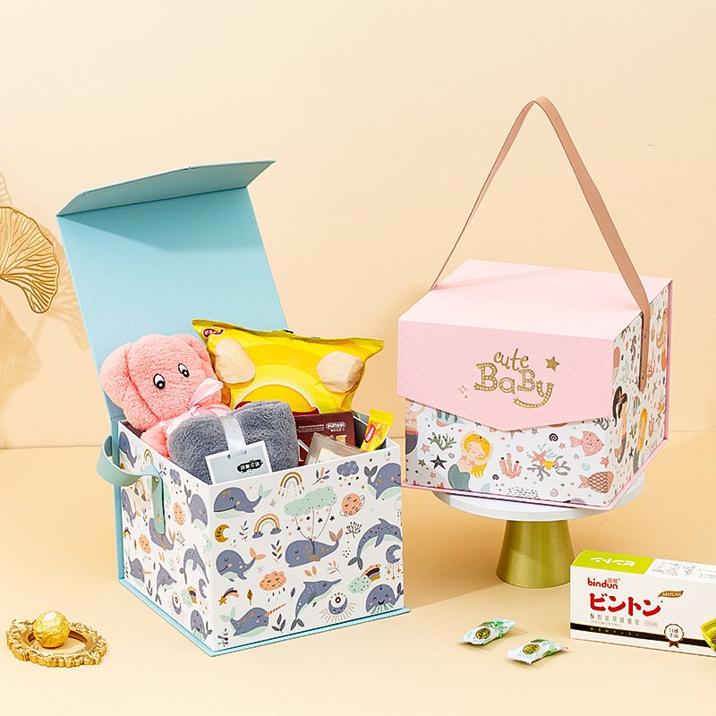 Custom Cute Gift Boxes Square Children's Toy Packaging Box For Baby Clothes Package Cardboard Box With Handle