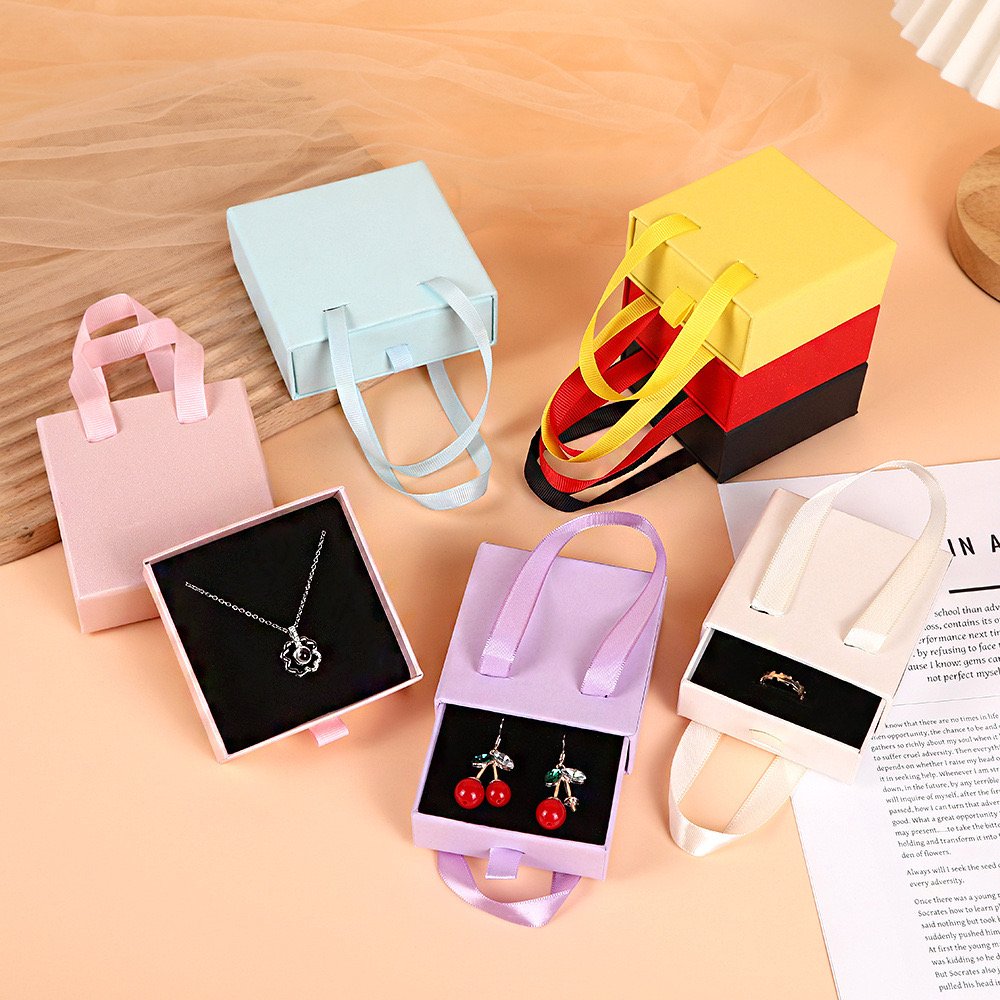 Luxury drawer jewelry packaging custom gift paper box with handle for necklace jewelry box packaging case