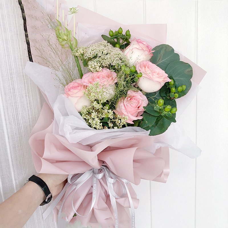 Omet Custom Printed Pink Tissue Rouleau De Papier Cadeau Tishu Warping Paper Bouquet Wrapping Paper For Bouquets