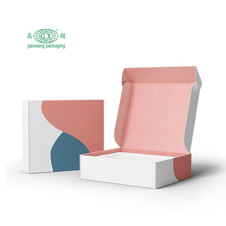 Corrugated carton with Eco-friendly material Custom Size and Logo Packaging Boxes