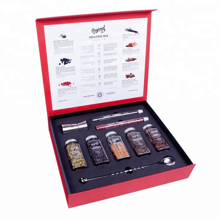 Black Custom Logo Magnetic Closure Packaging Box with Foam Insert