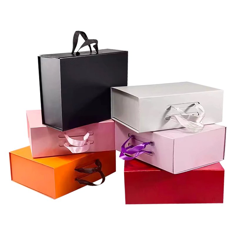 Custom luxury white magnet flap clothing paper box foldable magnetic closure gift boxes with black ribbon