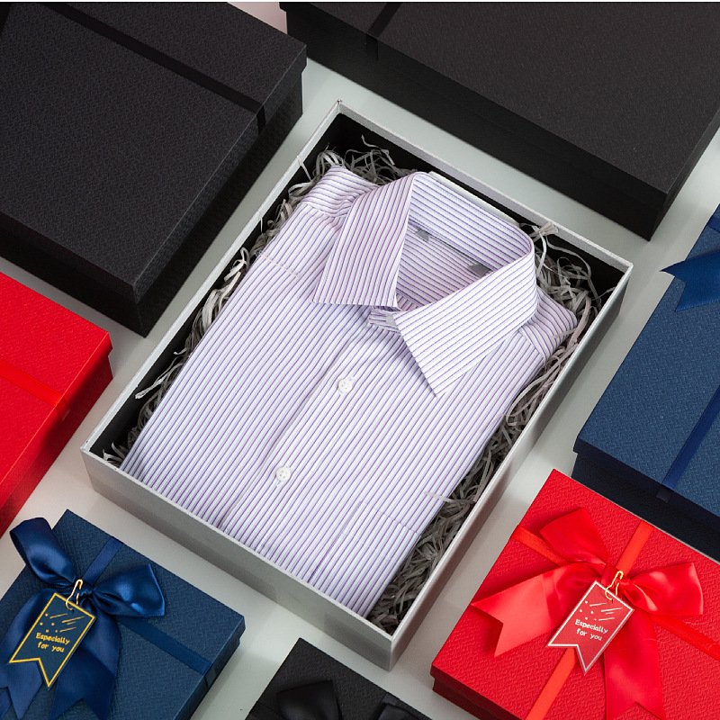 Customization Folding Storage Magnet Paper Box For Clothes Clothing T-shirt Packaging