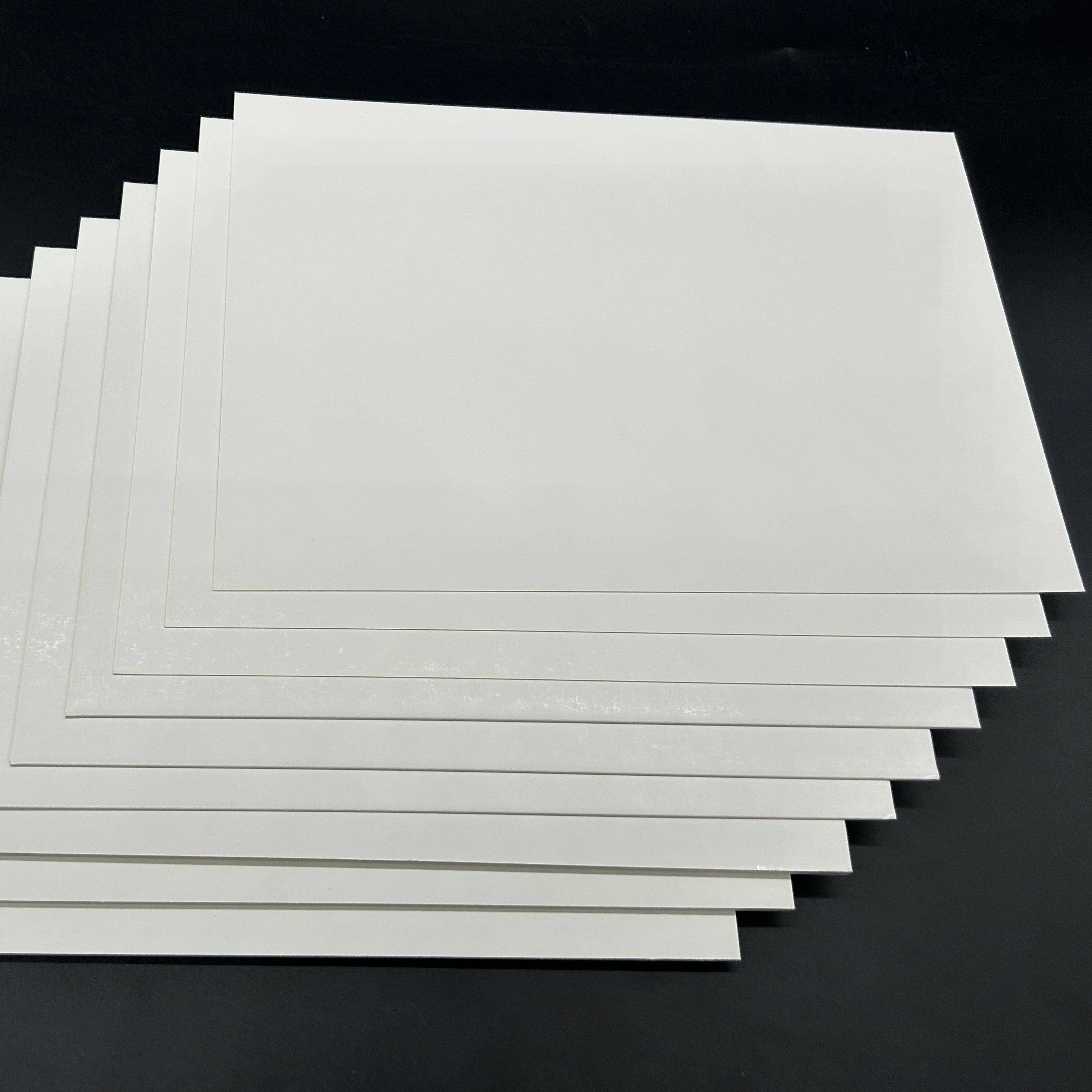 Various width White Cardboard stock Paper Hard Card c1s 180g 200g 230g 260g 300g White Cardboard Paper for packaging