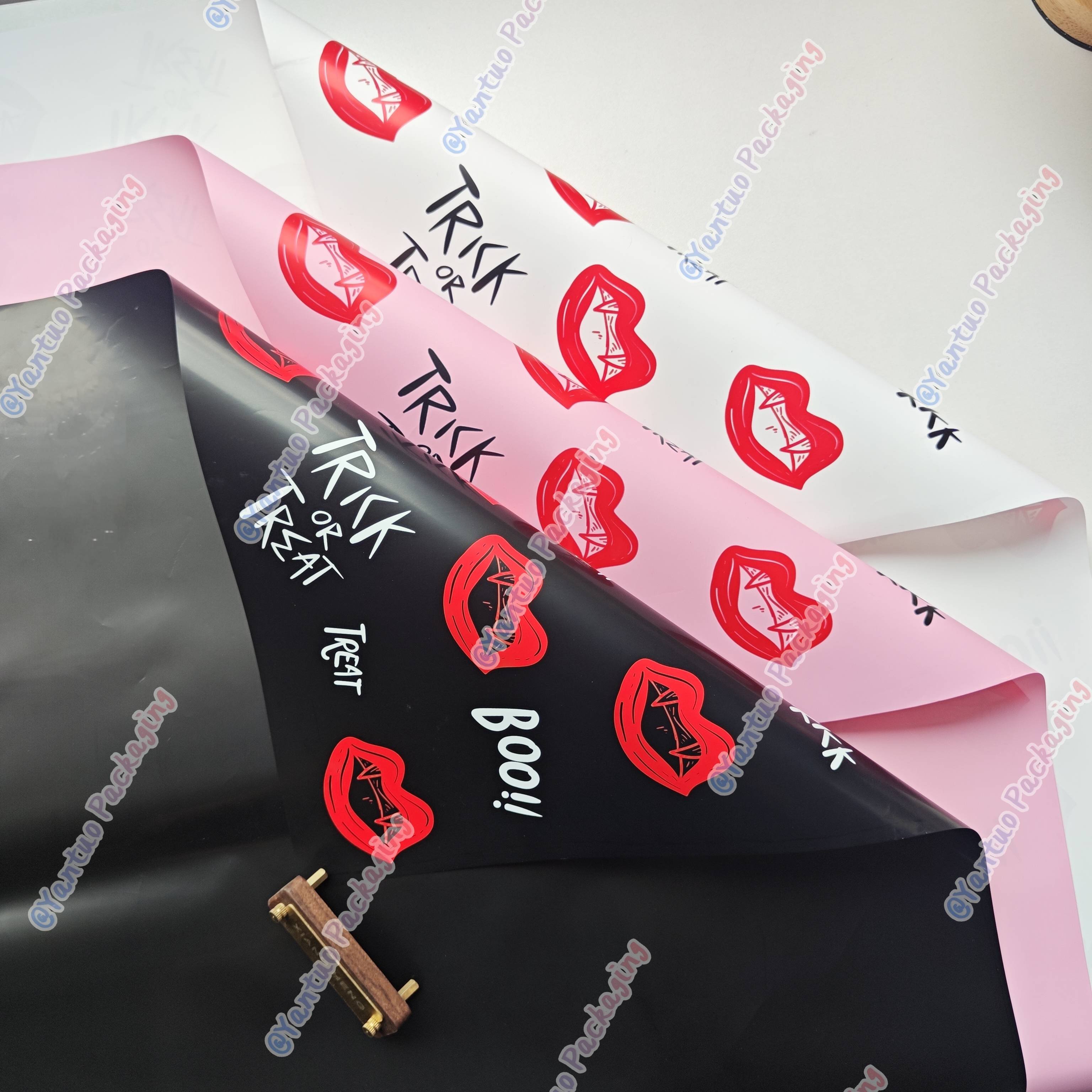 Wholesale Halloween new style flower wrapping paper waterproof design paper Korean paper florist material