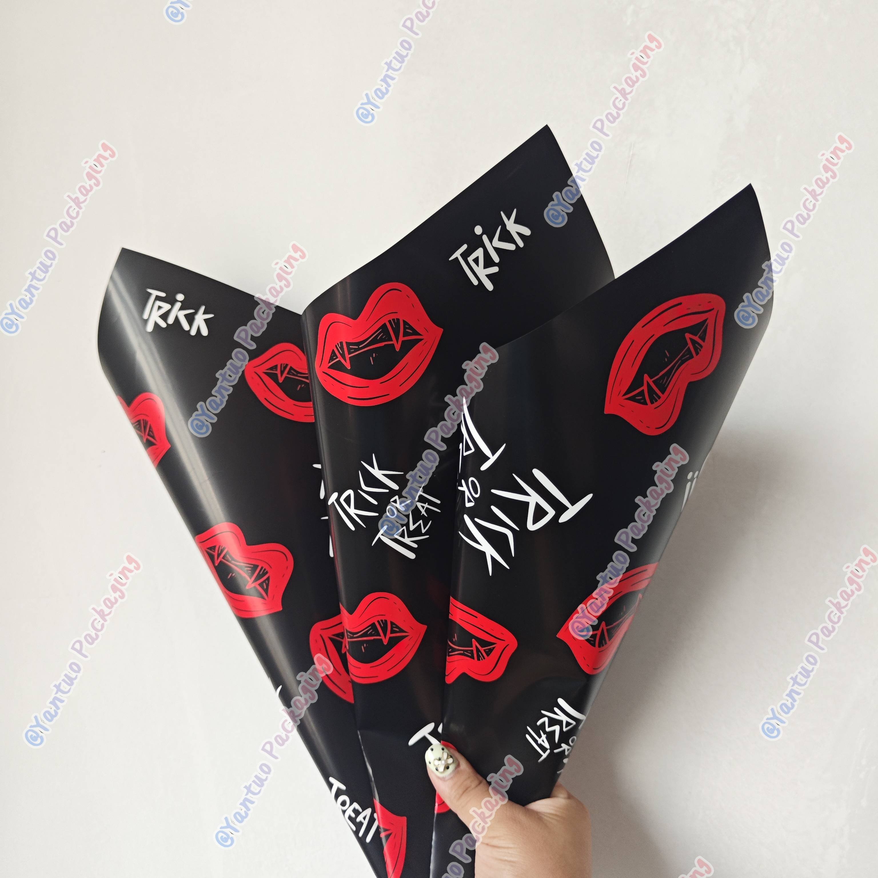 Wholesale Halloween new style flower wrapping paper waterproof design paper Korean paper florist material