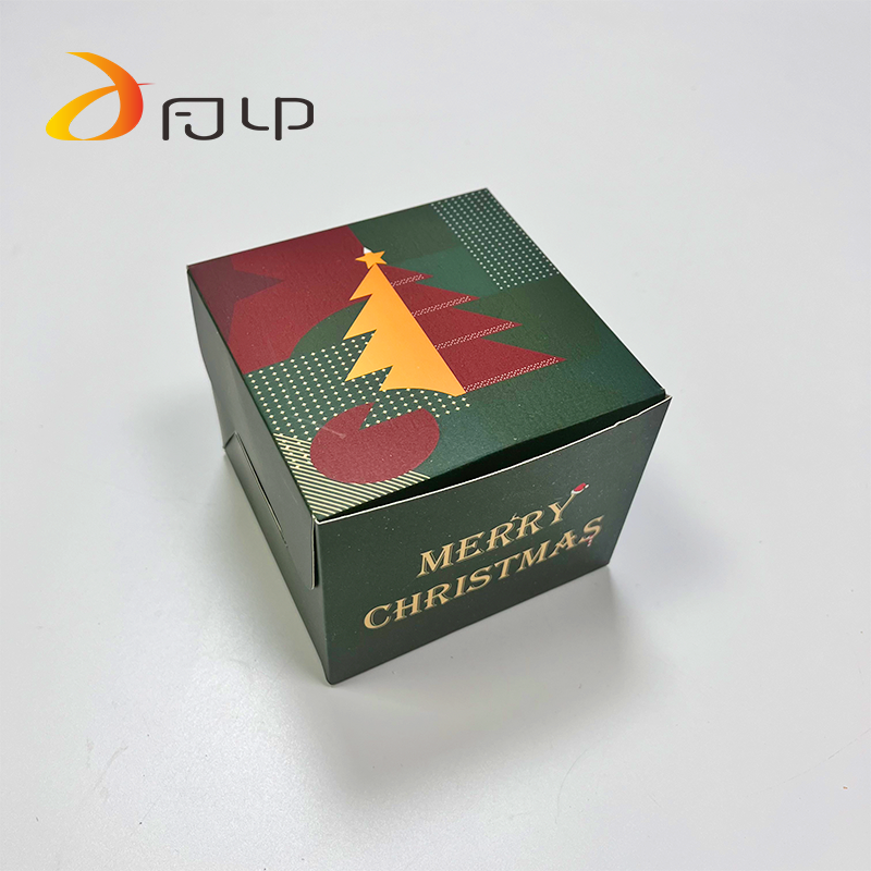 Wholesale Design luxury Christmas Decoration Candy Chocolate Box Custom Folding Christmas gift Packaging Paper Boxes