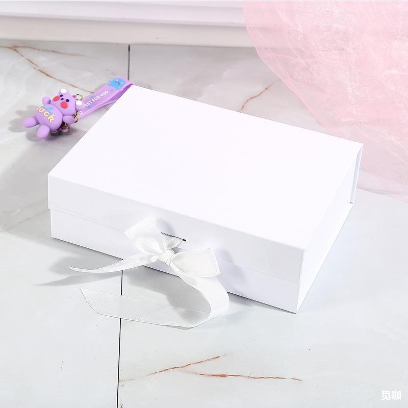 Wholesale plain cardboard ribbon paper box custom logo corporate luxury magnet gift packaging box for present