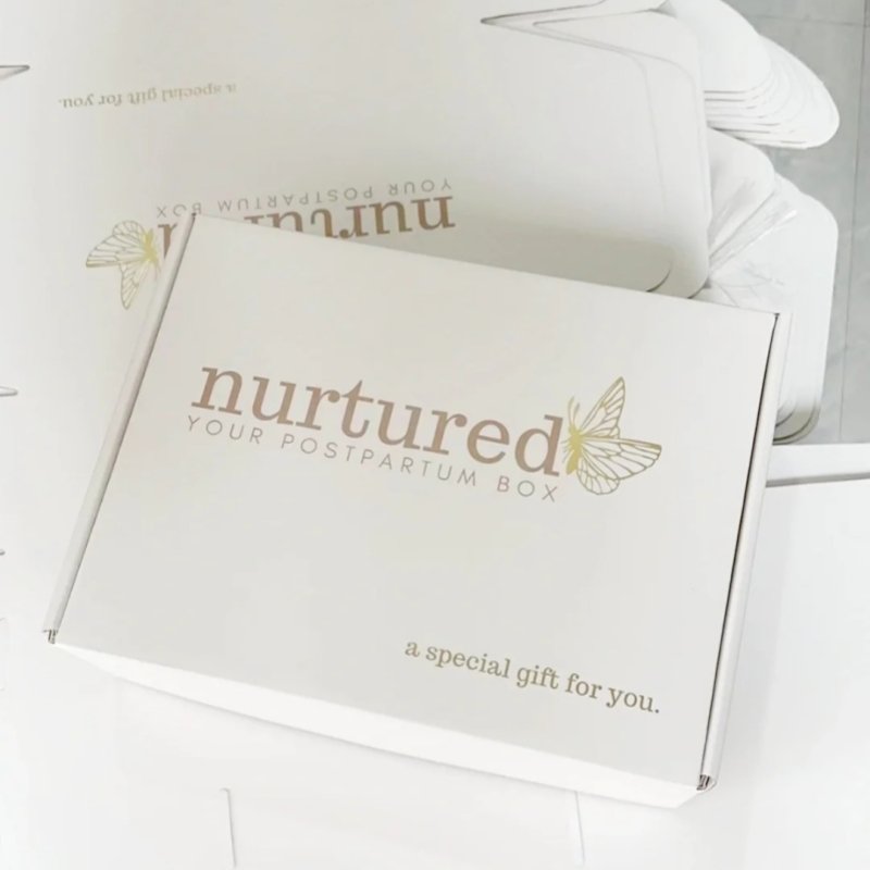 Custom Design Luxury Hard Cardboard Paper Box Packaging Paper Bags With Ribbon Handle For Clothing Jewelry