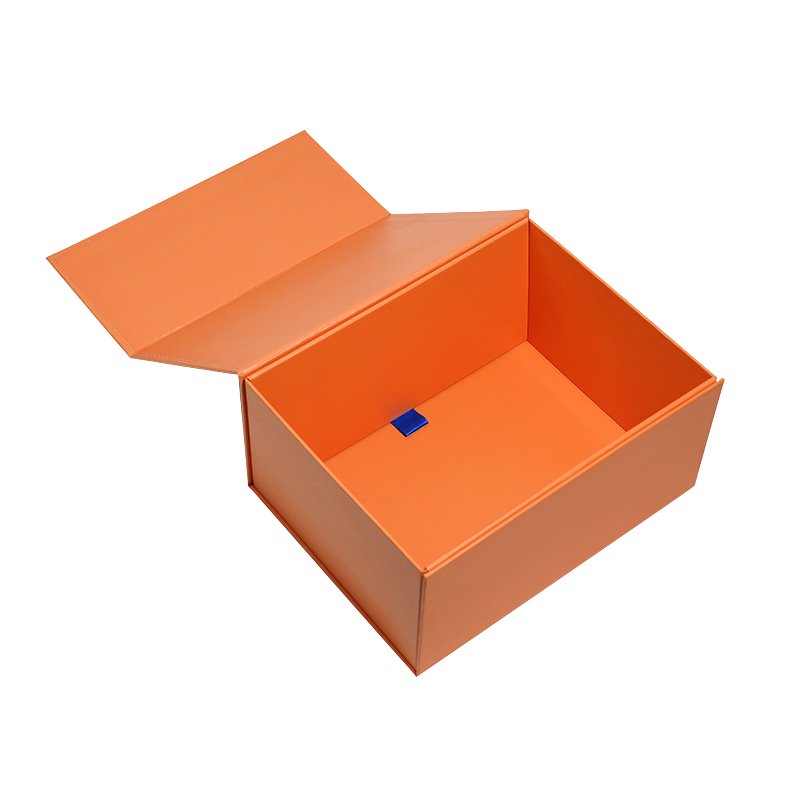 Customizable Luxury Foldable Gift Boxes Magnetic Lid Matt Lamination Stamping Folding Box Cardboard Present Paper Packing Box