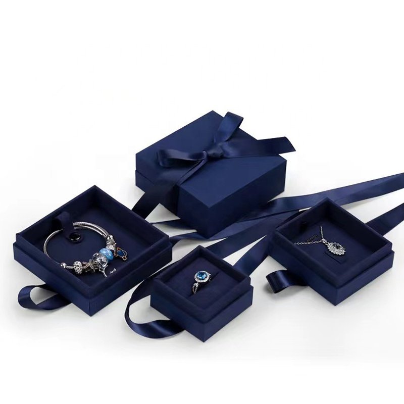 Customized Jewelry Display Boxes Sapphire Blue Color Packing For Ring Pendant And Bracelet