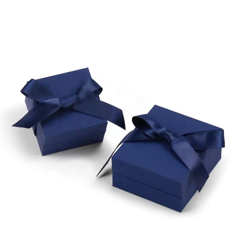 Customized Jewelry Display Boxes Sapphire Blue Color Packing For Ring Pendant And Bracelet