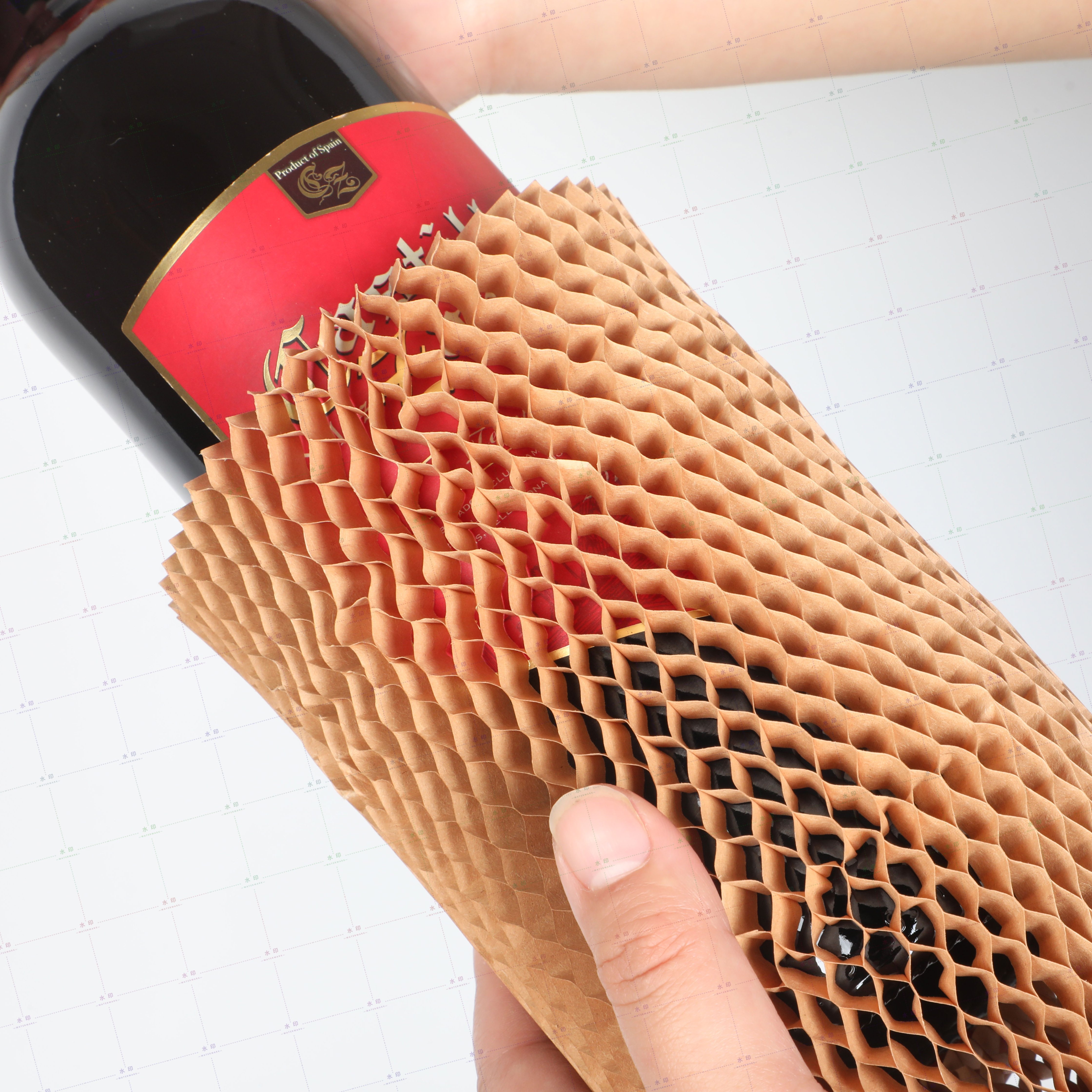 Suitable for different shapes sturdy and durable (500pcs/CTN) Honeycomb paper sleeve Used for packaging during transportation