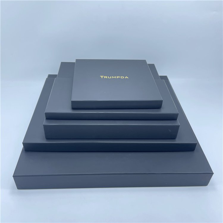 Reusable Golden Stamping Black Paper Clothing Customizable Logo Hard Scarf Box Packing Luxury Packaging Supplier Box With Lid