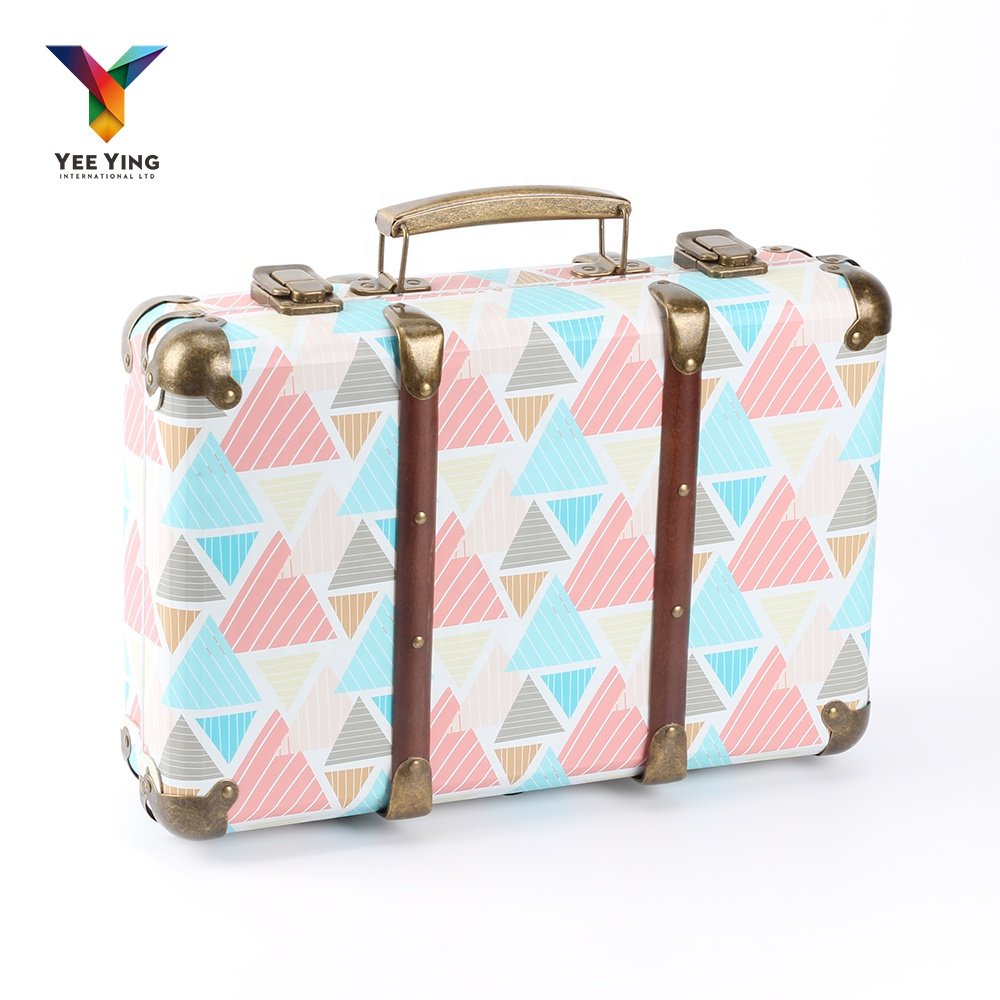 Wedding custom luxury suitcase vintage makeup paper suitcase gift box with handle