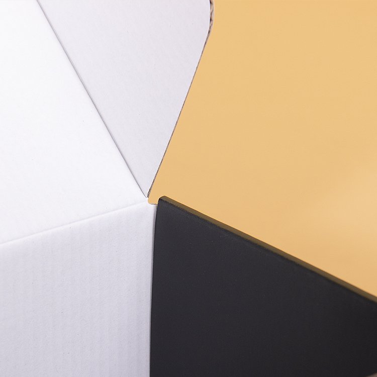 Free Design Custom Corrugated Cardboard Gift Packing Mailer Box Packaging Paper Boxes